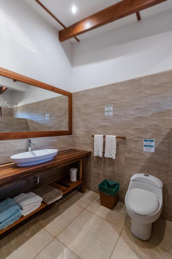 Salvatierra Beachfront Hotel Puerto Coyote Dış mekan fotoğraf